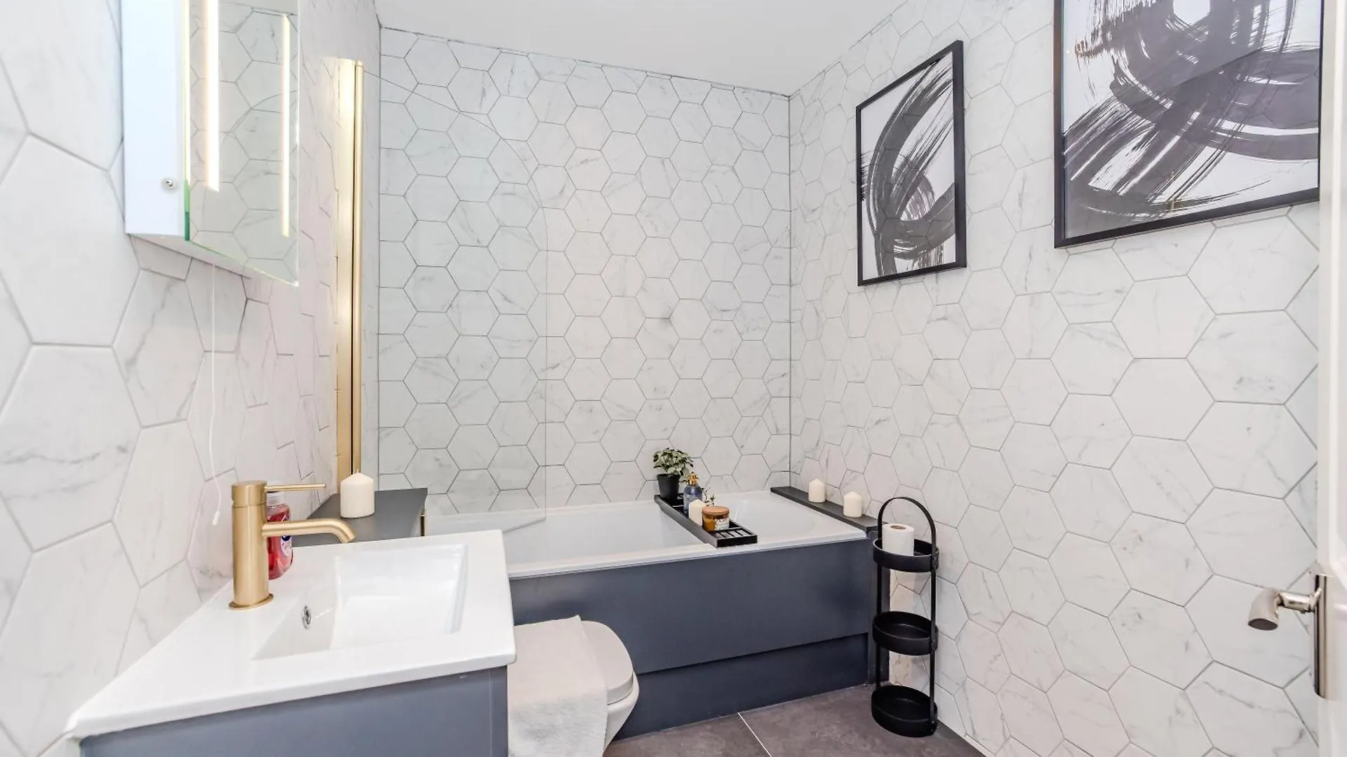 Super Central 2 Bedroom Flat Next To Brighton Shopping Center & Beach イギリス