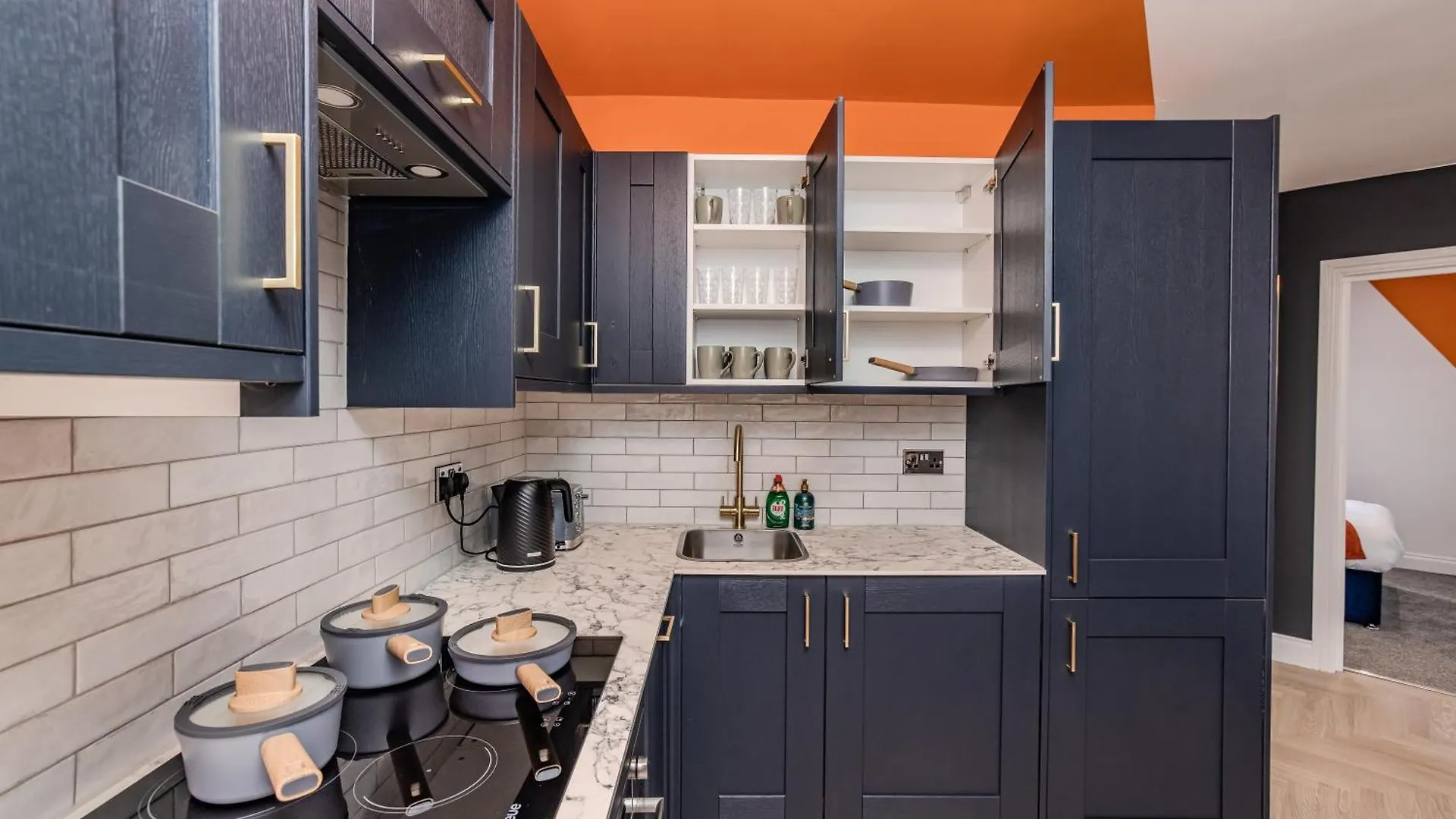アパート Super Central 2 Bedroom Flat Next To Brighton Shopping Center & Beach