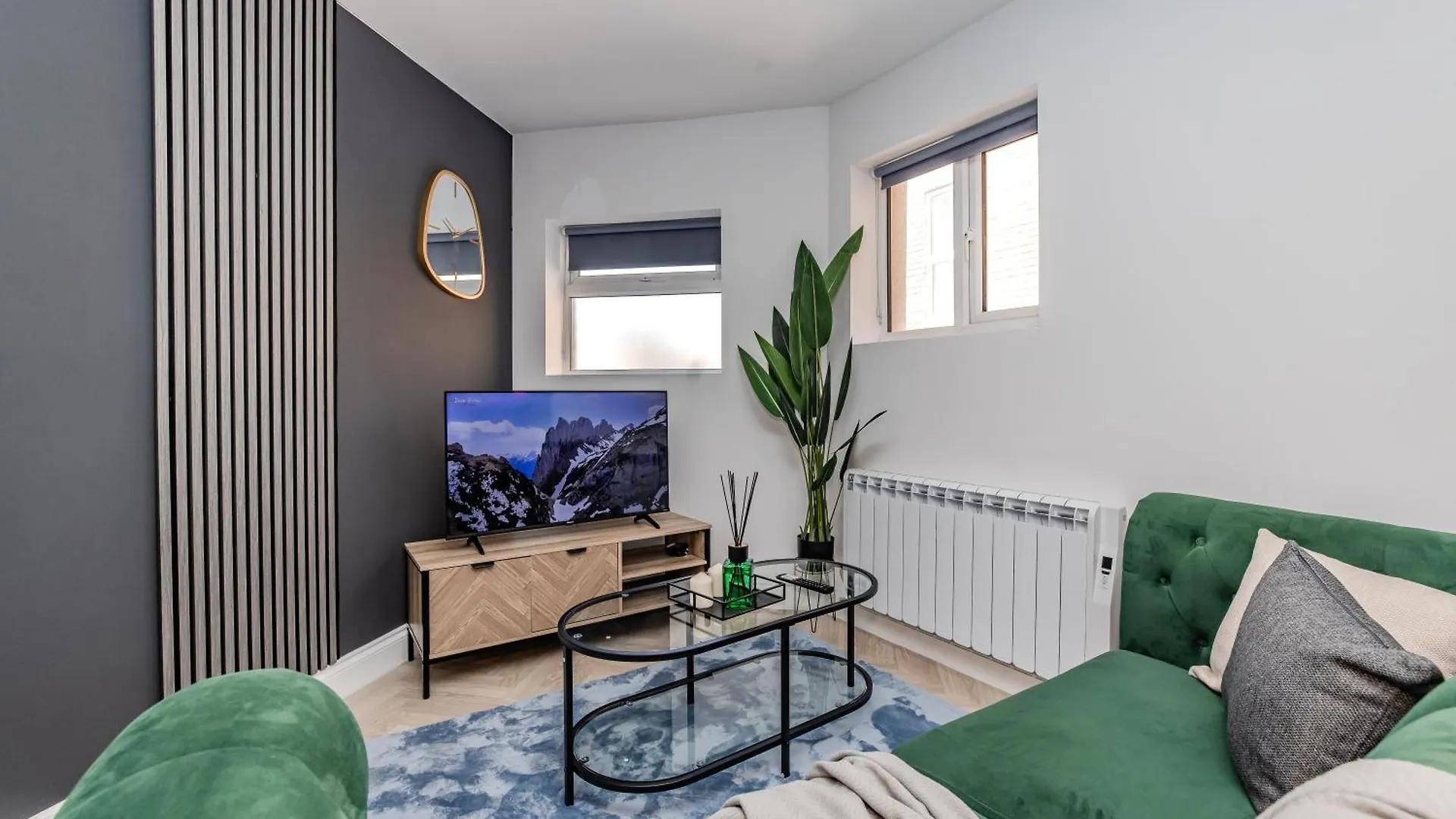 Super Central 2 Bedroom Flat Next To Brighton Shopping Center & Beach